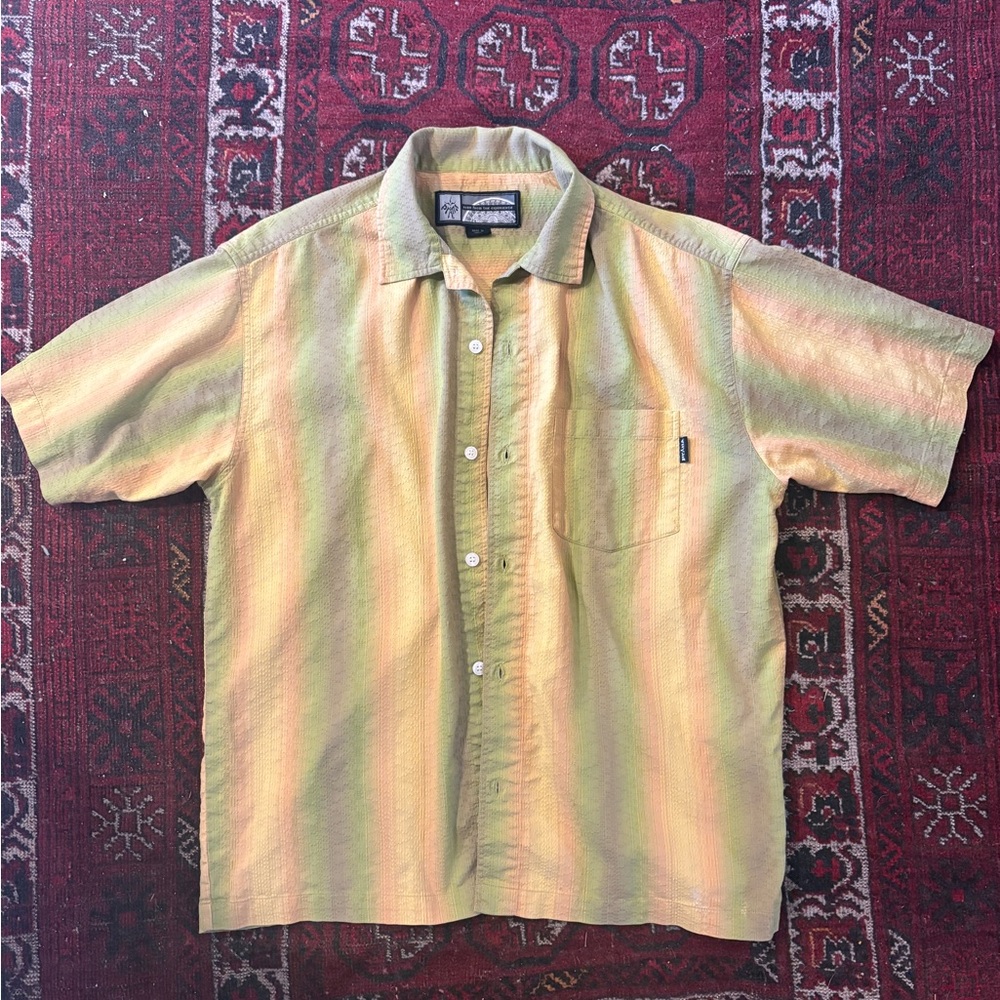 Cool vintage prana button up